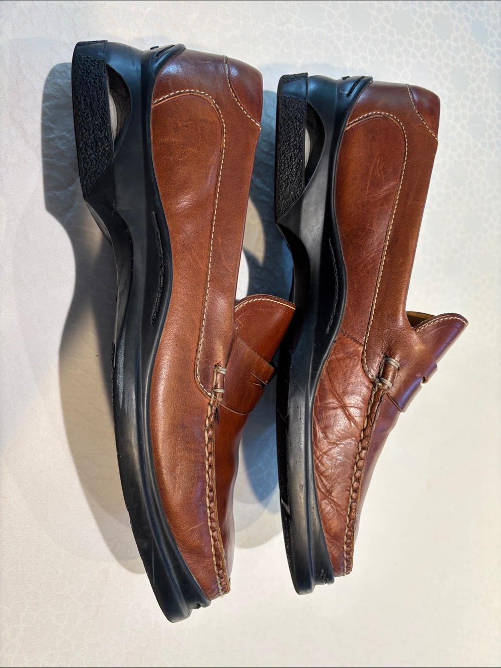 Classic Men's Nike Air Penny Loafers in Brown - Picture 2 of 9